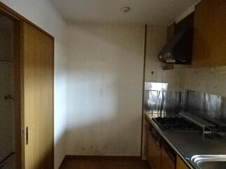 施工前のキッチン