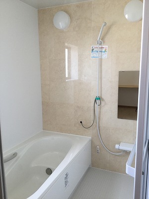 LIXILアライズ　ゆったり大きめの1618サイズ