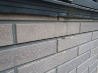 施工前　サイディング　クラック