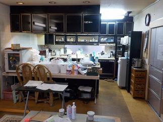 【施工前】老朽化したキッチン