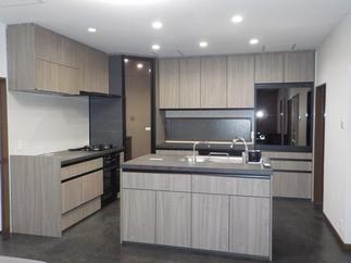 【施工後】明るいキッチン