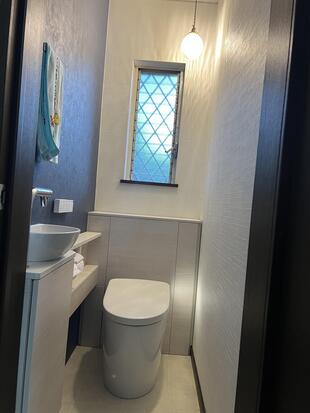 【亀山市】トイレリフォームでお気に入りの空間に