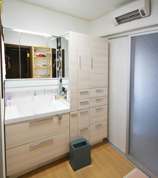 収納力バツグンの洗面室に！