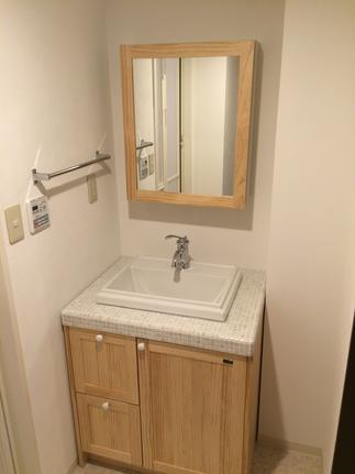 WOOD ONE　無垢の洗面化粧台