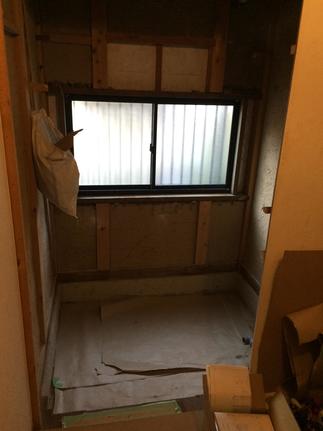 工事中　UB設置前