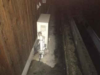 施工前　給湯器廻り