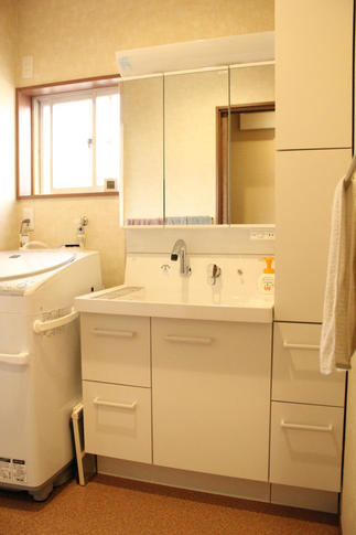 大収納！洗面化粧台