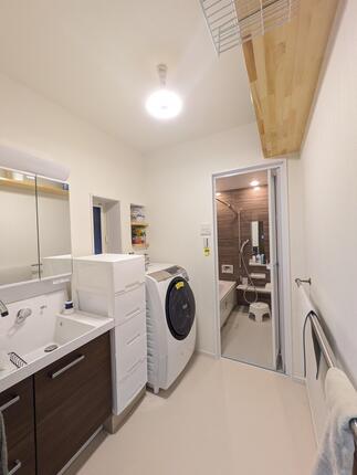 LIXIL　ピアラ W750