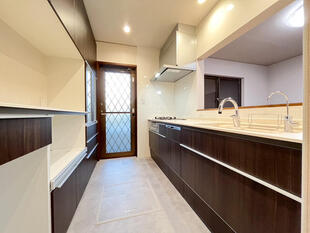 キッチンリフォームで開放感アップ｜LIXILシエラ施工事例