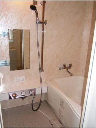 浴室　ＩＮＡＸ製「リノビオ」