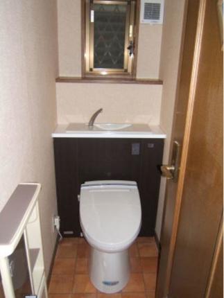 トイレ「ＩＮＡＸ製　ＰＩＴＡ」