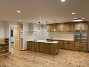 木目がつなぐ心ほどける空間