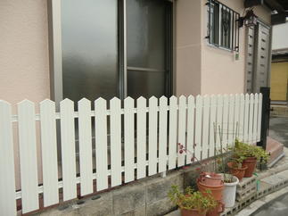 かわいらしいフェンスに