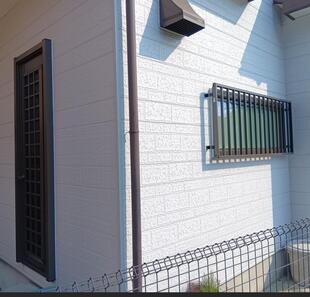 和泉市　H様邸　開口部（窓や玄関・勝手口ドア）のリフォームで、断熱・防犯対策！