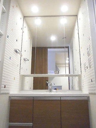 【エコカラットプラス】シャイリー＆ガラスモザイク　ベトリーノ