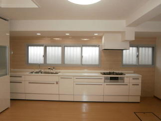 取替後のシステムキッチン