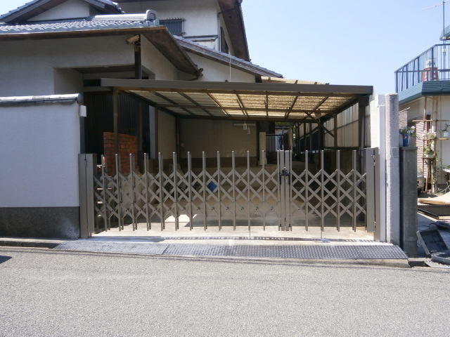 アルミ製スライド式の門です。 - 石川県のその他
