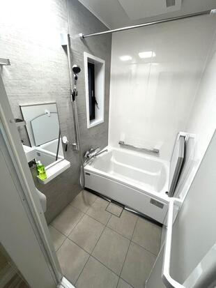 築40年の浴室を 高断熱であたたかく ほっとできる空間に