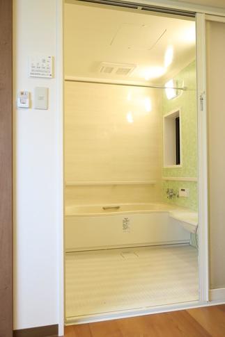 1318サイズの浴室を増築して1620サイズへ