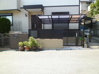 使い勝手の良い、引き戸タイプを使用しました！