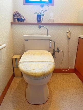 1階トイレ　before