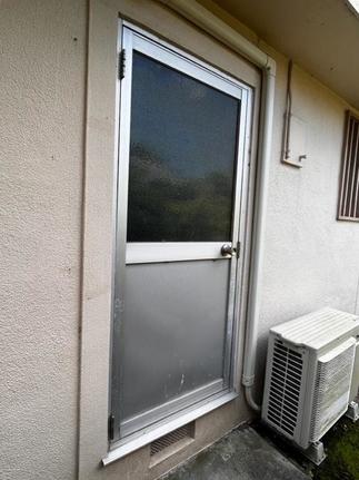 風通しの良い勝手口①