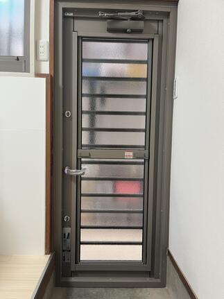 LIXILリシェントで使いやすく快適な勝手口に