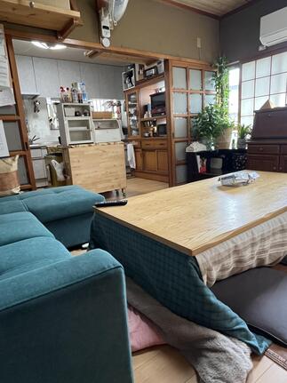 家族が自然と集まるくつろぎの空間