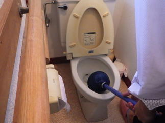 詰まりスポスポにて改善中。