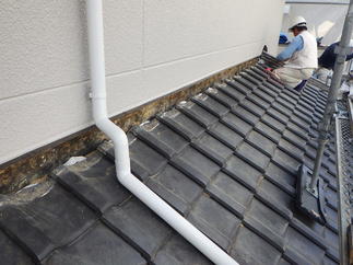 壁際のし撤去状況。