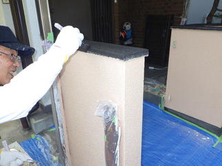 笠木も黒にSchickな雰囲気に！！