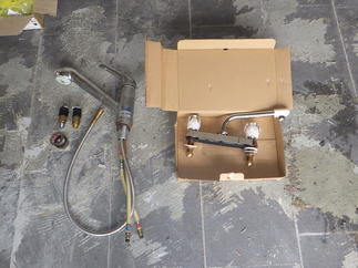 キッチン水栓取替！