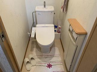 トイレ　施工前