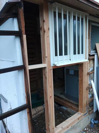 壁下地作成～窓設置