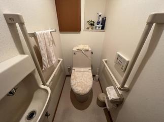 トイレ　施工前