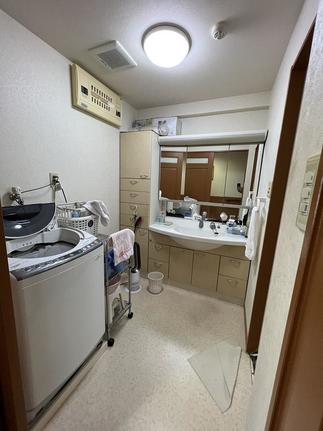 脱衣場　施工前