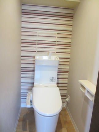 節水型のマンション専用トイレに交換