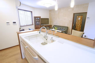 念願の対面キッチン