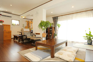 抜けない柱を活かして