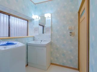 明るく、シンプルに