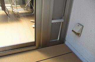 【AFTER】サンルーム 猫扉