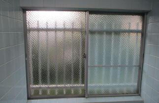 【BEFORE】浴室 窓