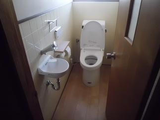 ２F LIXIL トイレ