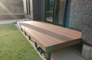 商品名：樹ら楽ステージ 木彫