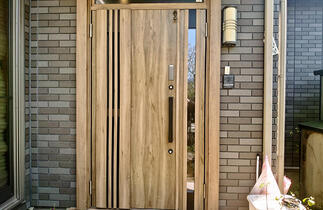 【AFTER】玄関ドア