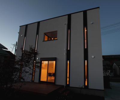 外観 夜②：IMG_0997.JPG