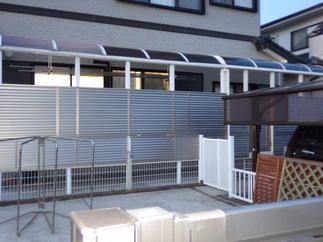 新品の部材でつながった「新テラス」と「旧テラス」