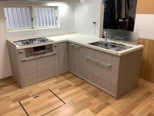 薩摩川内市　壁付キッチンからL形オープン対面キッチンへ