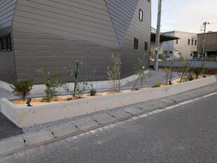 守谷市／花壇設置