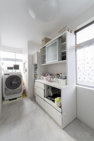 元お風呂を収納スペースに